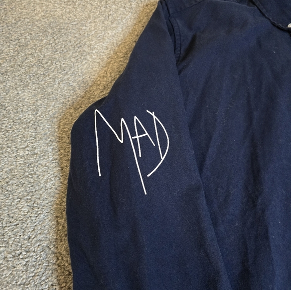 Madness Breeds Madness Mad Man Men's Navy Button-down Shirt Size XL - Picture 4 of 12